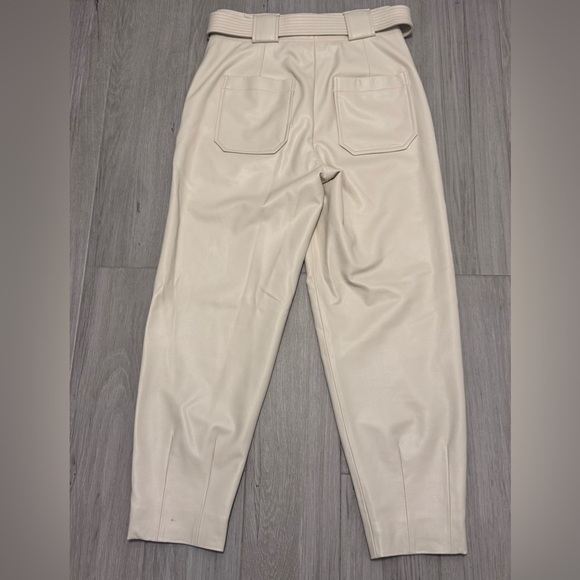 Veronica Beard Atala Cropped Tapered Pants - Picture 6 of 8